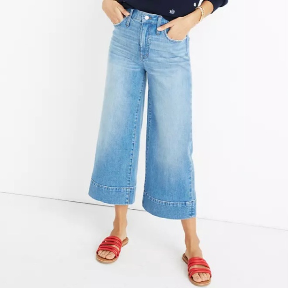 Wide-Leg Crop Jeans in Delancey Wash , Size 32